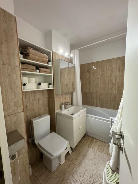 Basarabiei Arena Nationala Diham, ap. superb 12 min. metrou Muncii