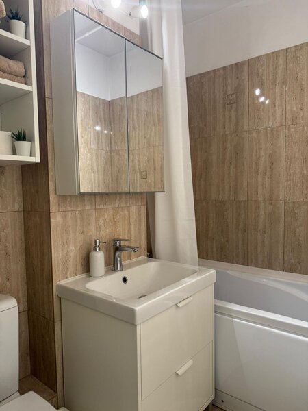 Basarabiei Arena Nationala Diham, ap. superb 12 min. metrou Muncii